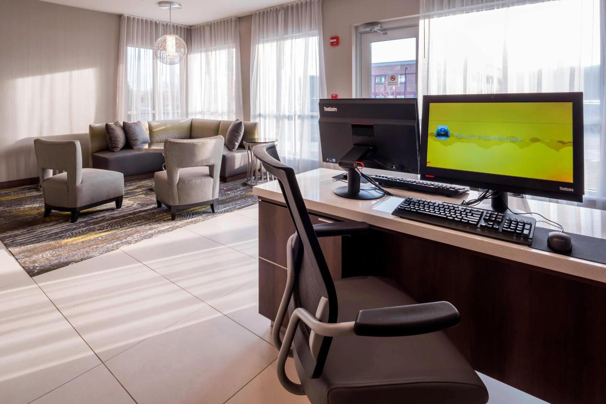 Springhill Suites By Marriott Fishkill Exterior photo