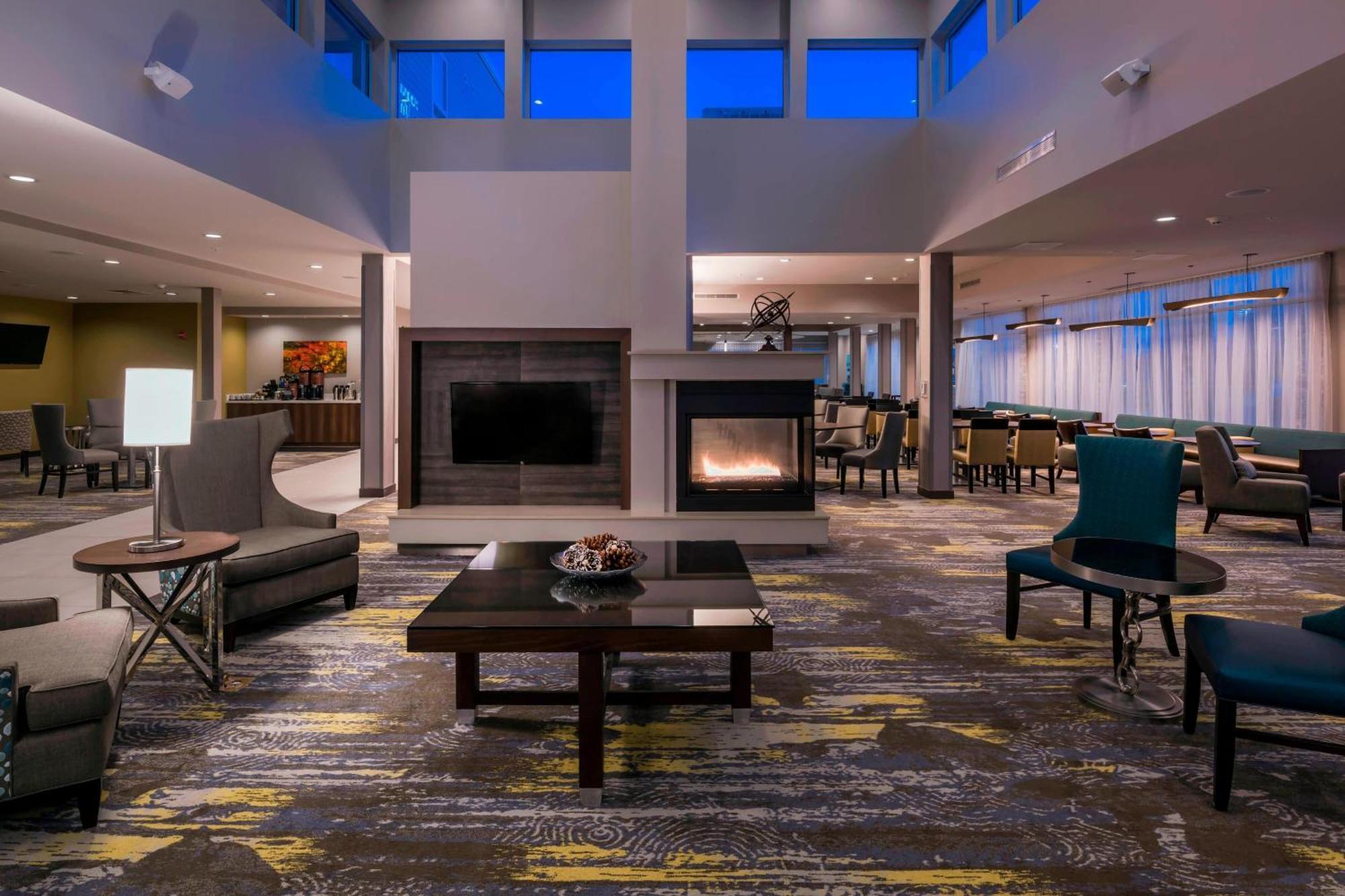 Springhill Suites By Marriott Fishkill Exterior photo