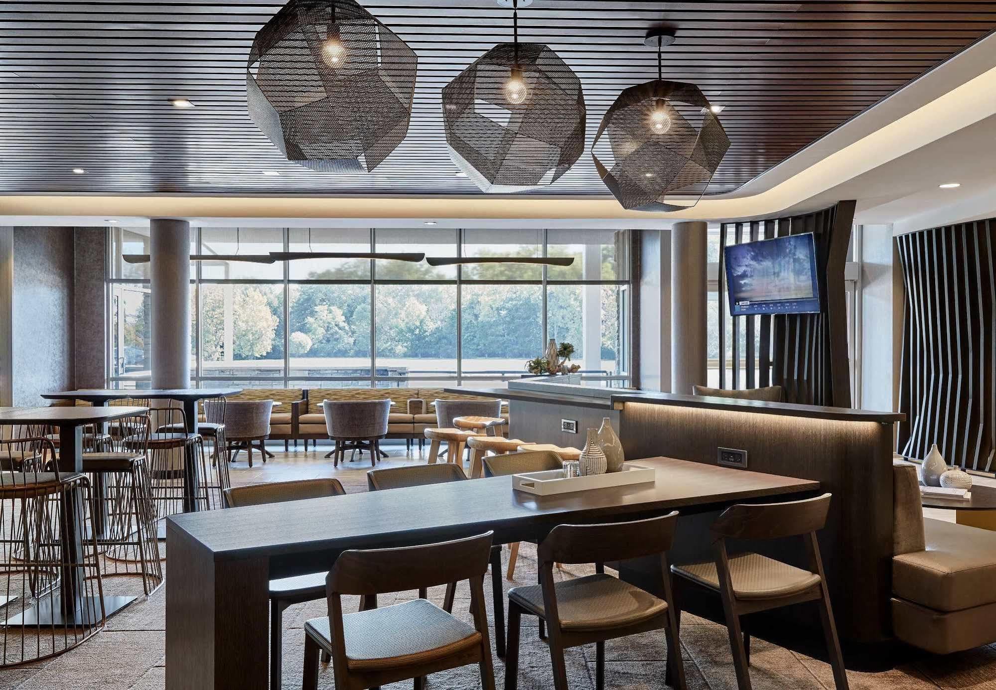 Springhill Suites By Marriott Fishkill Exterior photo